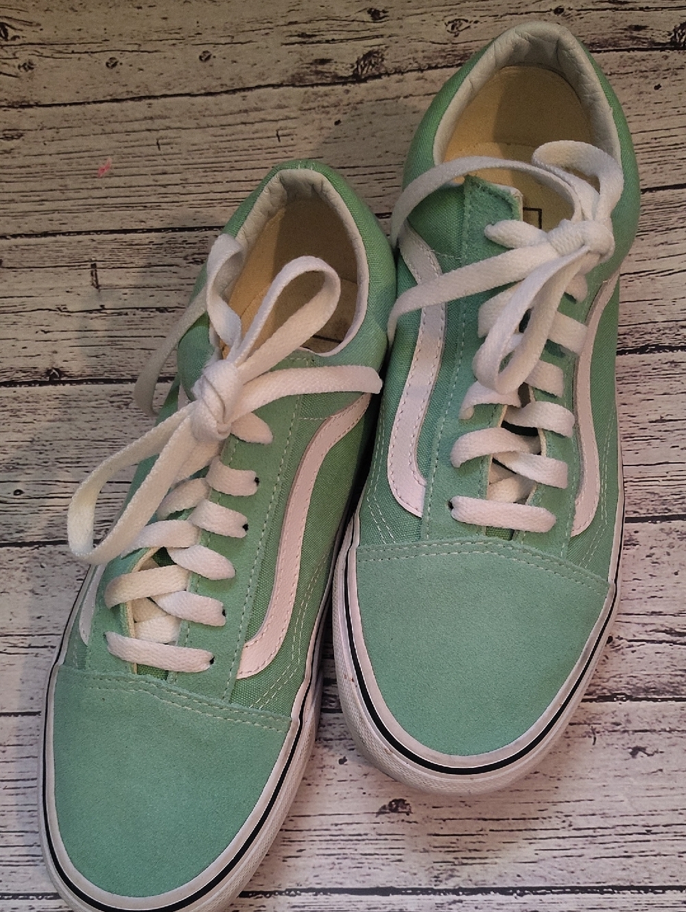 Vans Mint Green Low-Top Sneakers with White Stripe